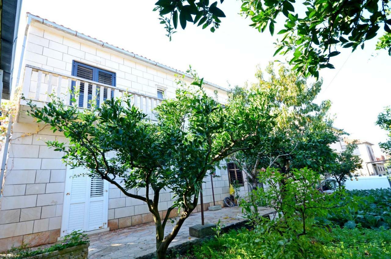 Apartment Jerka Supetar Εξωτερικό φωτογραφία