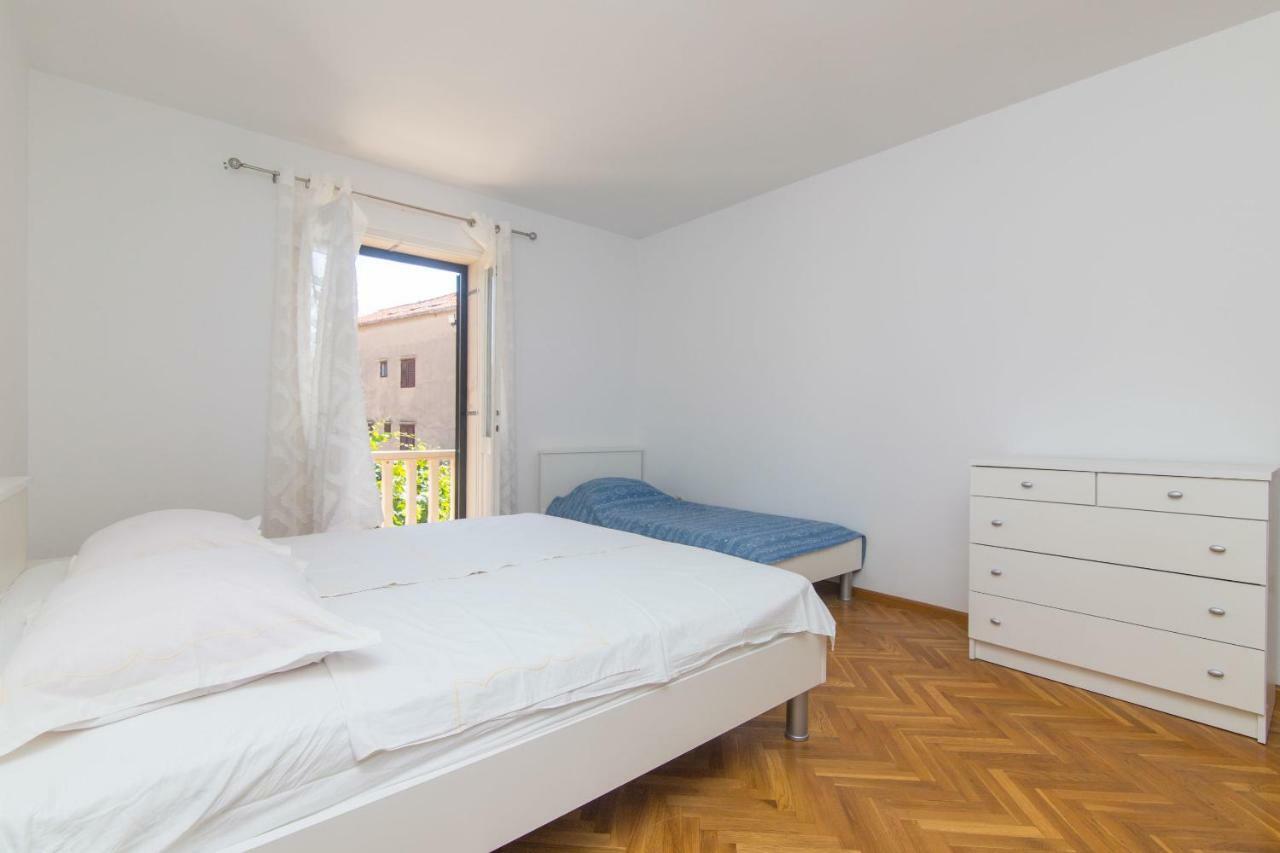 Apartment Jerka Supetar Εξωτερικό φωτογραφία