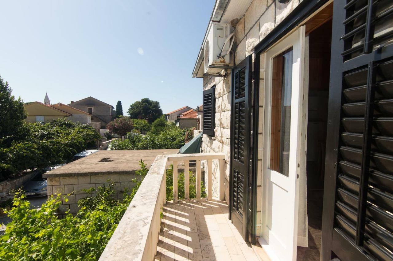 Apartment Jerka Supetar Εξωτερικό φωτογραφία